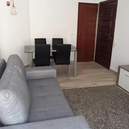 Madalena Apartment *